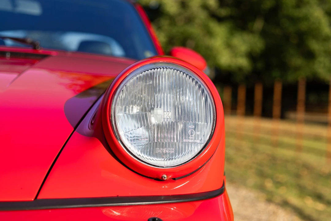 1990 Porsche 964 Carrera 4 - Image 14 of 31