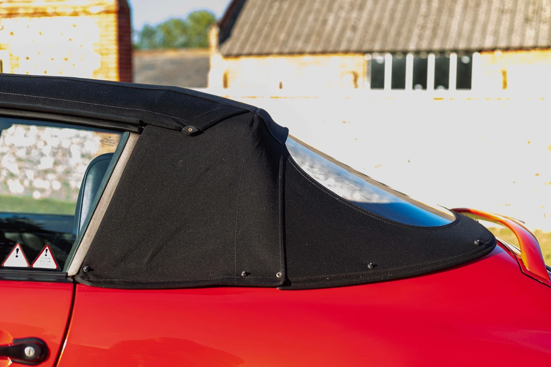 1990 Porsche 964 Carrera 4 - Image 26 of 31