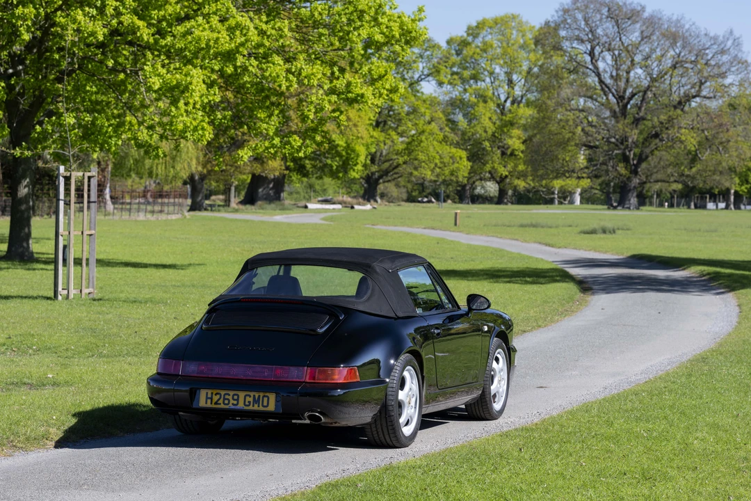 1990 Porsche 964 Carrera 4 - Image 13 of 31