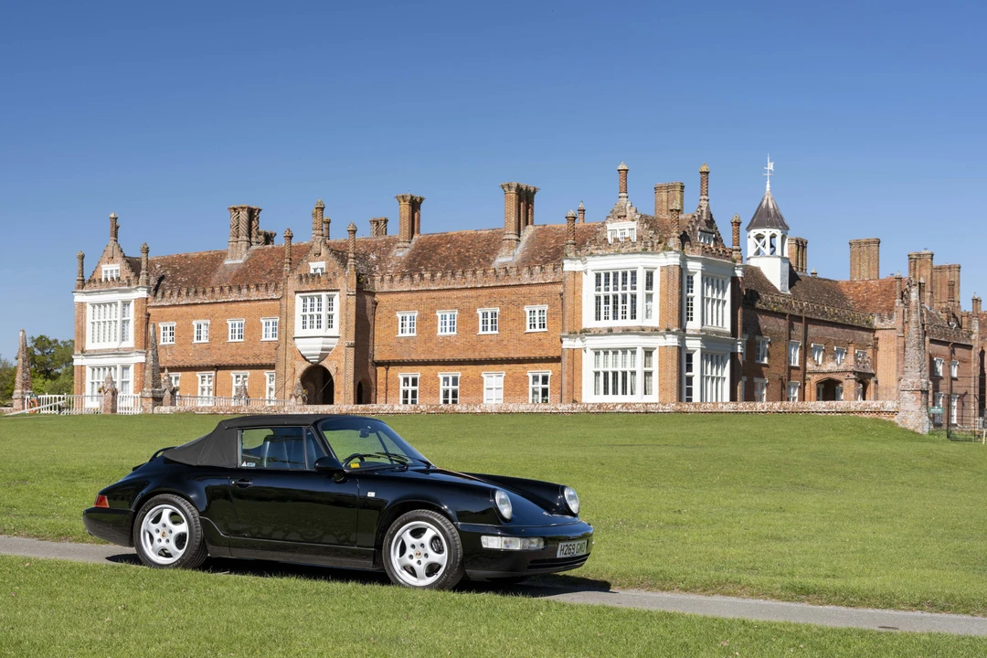 1990 Porsche 964 Carrera 4 - Image 14 of 31