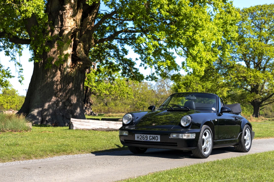 1990 Porsche 964 Carrera 4 - Image 18 of 31