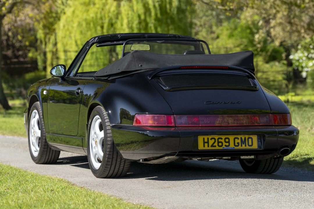 1990 Porsche 964 Carrera 4 - Image 8 of 31