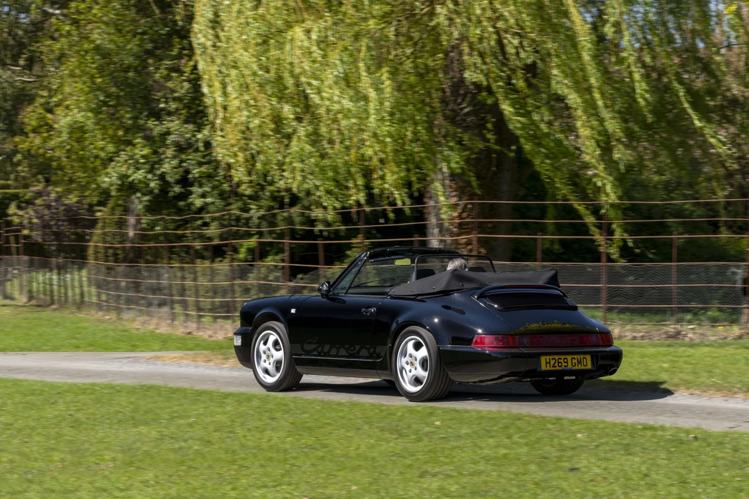 1990 Porsche 964 Carrera 4 - Image 25 of 31