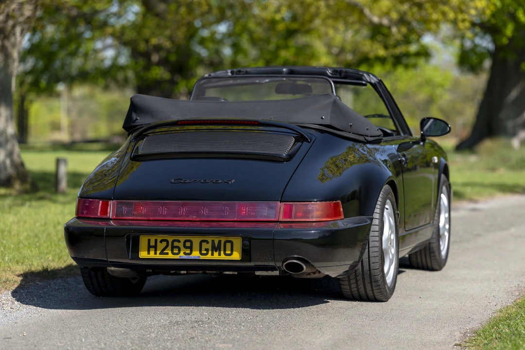 1990 Porsche 964 Carrera 4 - Image 6 of 31