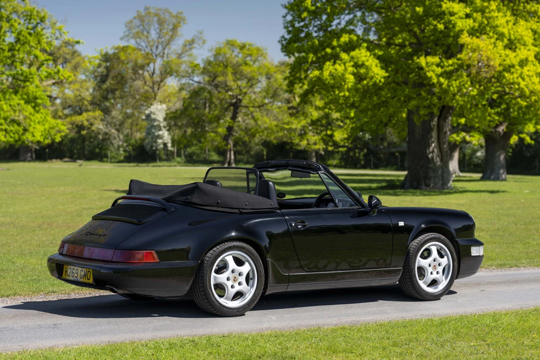 1990 Porsche 964 Carrera 4 - Image 12 of 31
