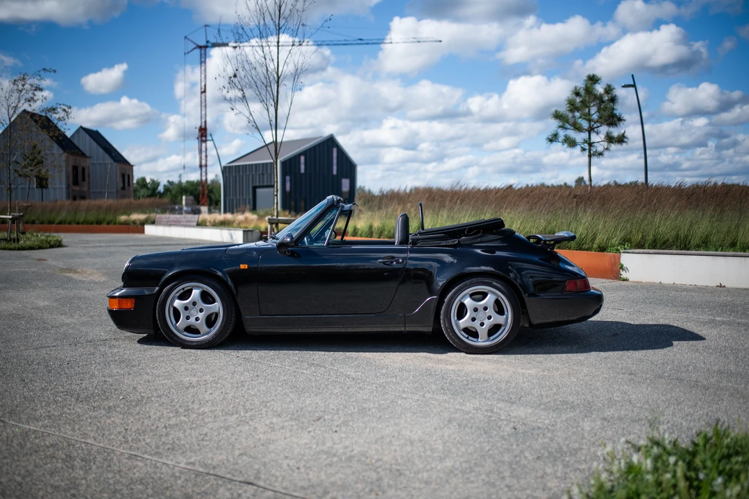 1990 Porsche 964 Carrera 4 - Image 8 of 31
