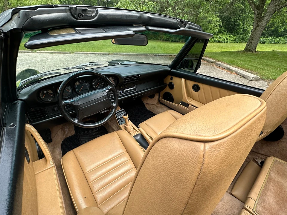 1990 Porsche 964 Carrera 4 - Image 21 of 31
