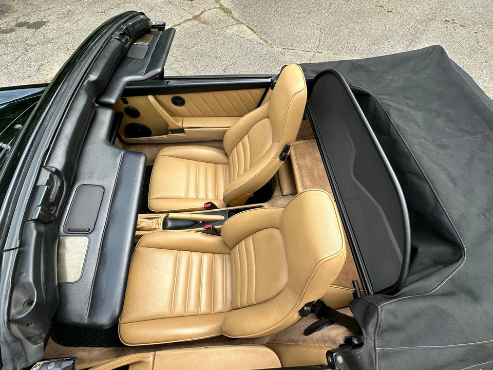 1990 Porsche 964 Carrera 4 - Image 22 of 31
