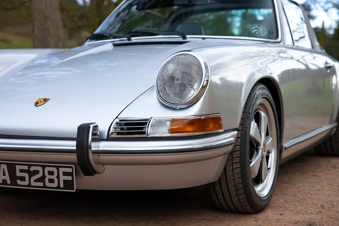 1990 Porsche 964 Carrera 4 - Image 23 of 31