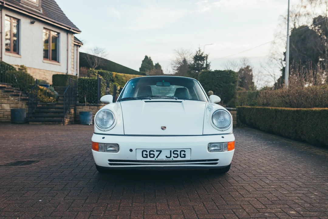 1990 Porsche 964 Carrera 4 - Image 11 of 31