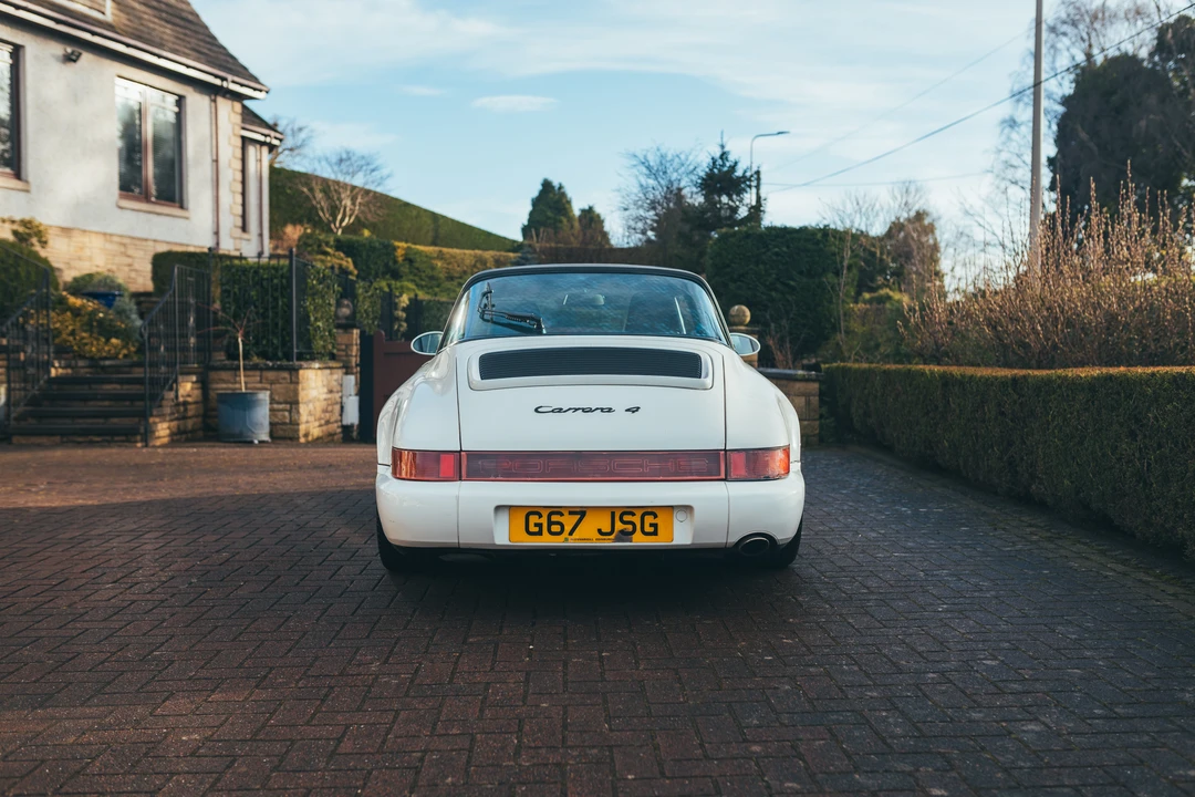1990 Porsche 964 Carrera 4 - Image 7 of 31