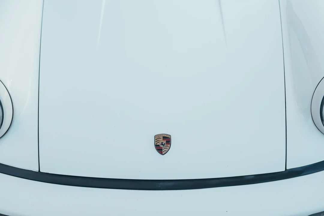 1990 Porsche 964 Carrera 4 - Image 21 of 31