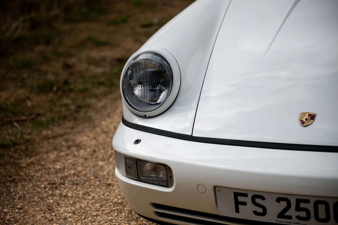 1990 Porsche 964 Carrera 4 - Image 26 of 31
