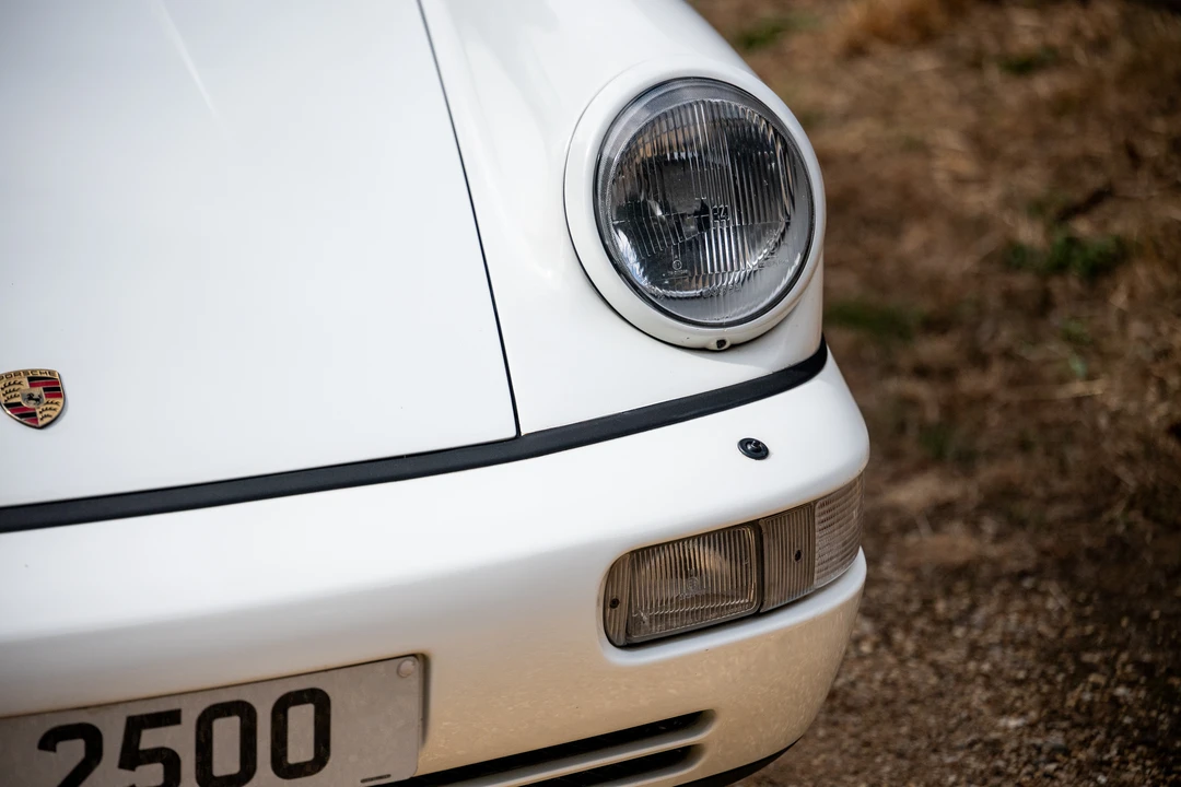 1990 Porsche 964 Carrera 4 - Image 27 of 31