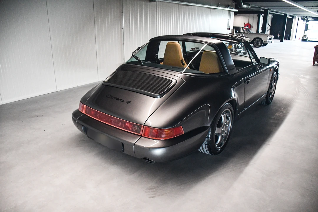 1990 Porsche 964 Carrera 4 - Image 4 of 21