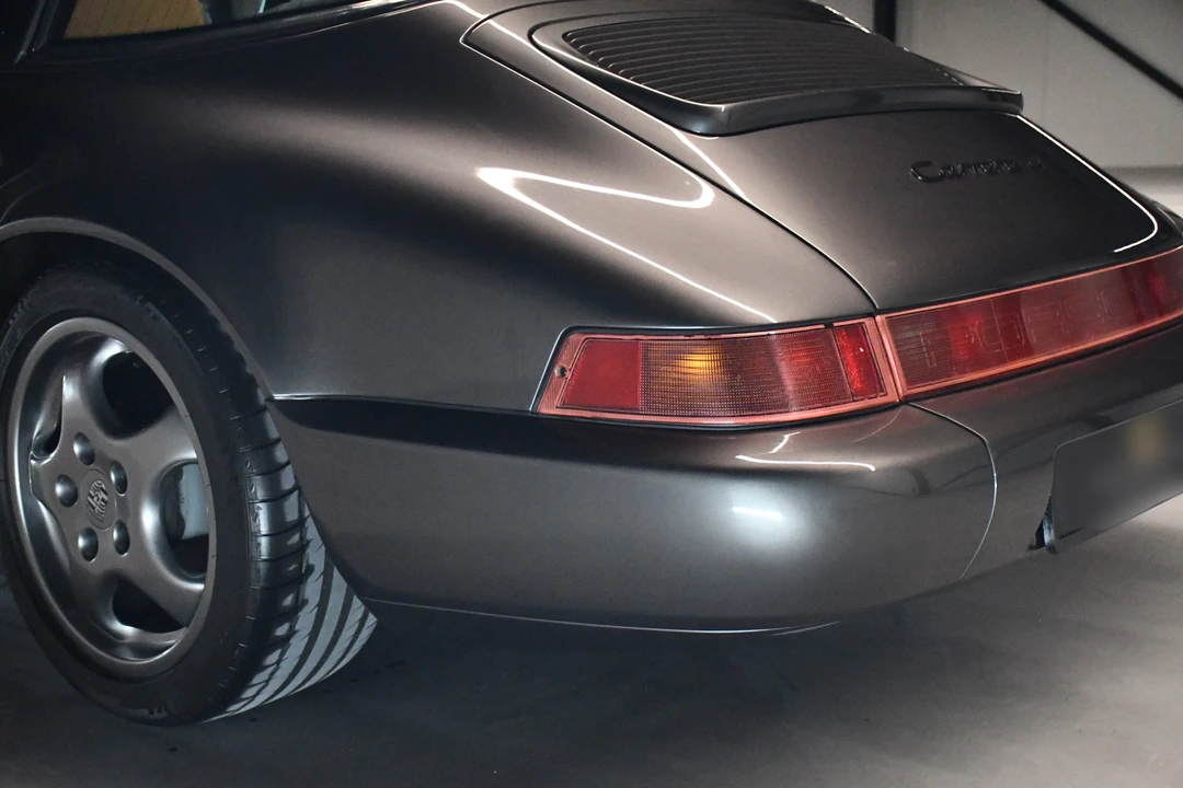 1990 Porsche 964 Carrera 4 - Image 11 of 21