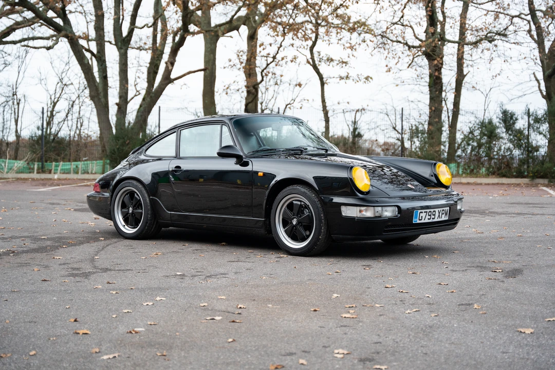 1990 Porsche 964 Carrera 4 - Image 17 of 31