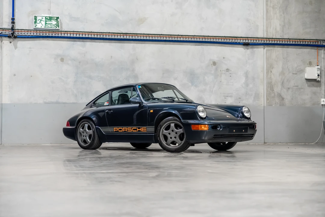 1990 Porsche 964 Carrera 4 - Image 27 of 31