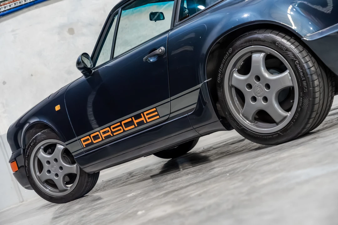1990 Porsche 964 Carrera 4 - Image 30 of 31