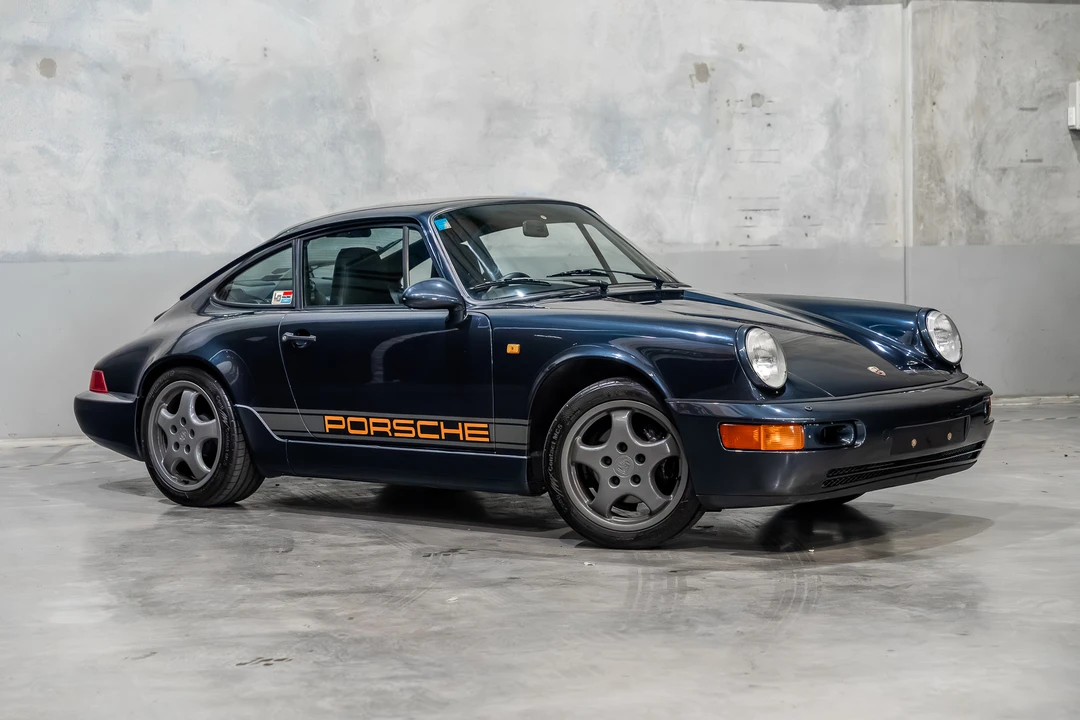 1990 Porsche 964 Carrera 4 - Image 17 of 31