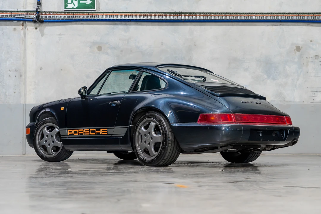 1990 Porsche 964 Carrera 4 - Image 5 of 31