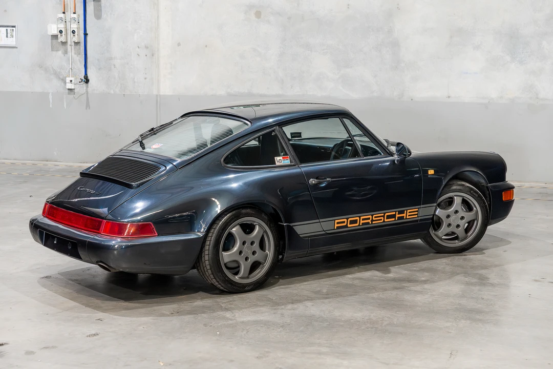 1990 Porsche 964 Carrera 4 - Image 23 of 31