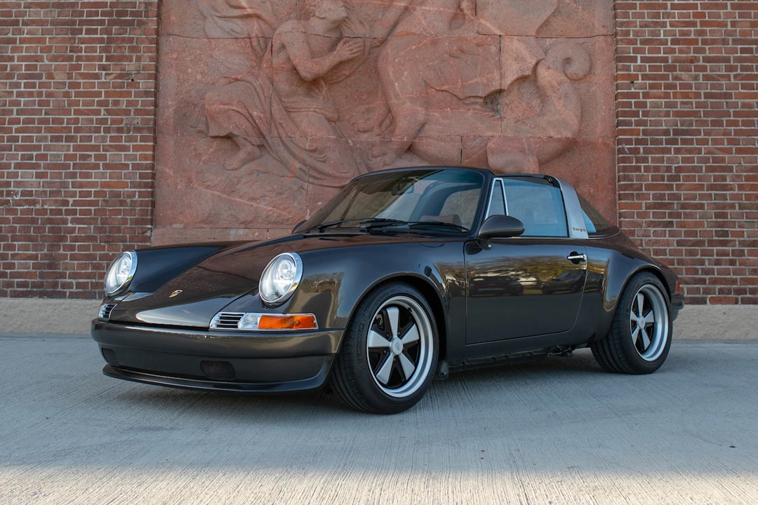 1990 Porsche 964 Carrera - Image 2 of 31