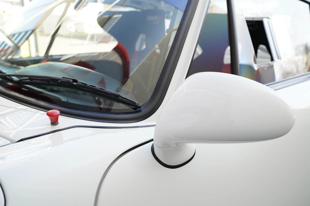 1990 Porsche 964 Turbo - Image 25 of 31