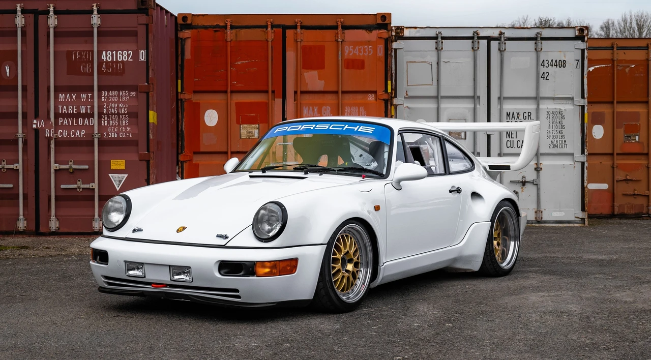 1990 Porsche 964 Turbo - Image 11 of 31