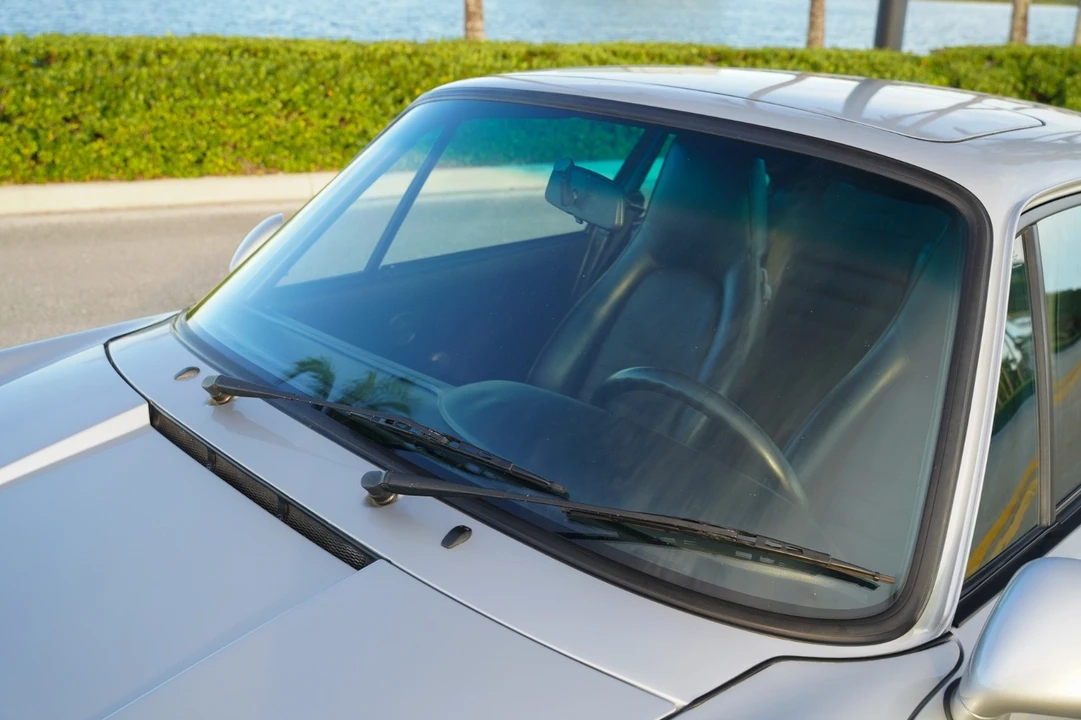 1990 Porsche 964 Carrera - Image 10 of 29