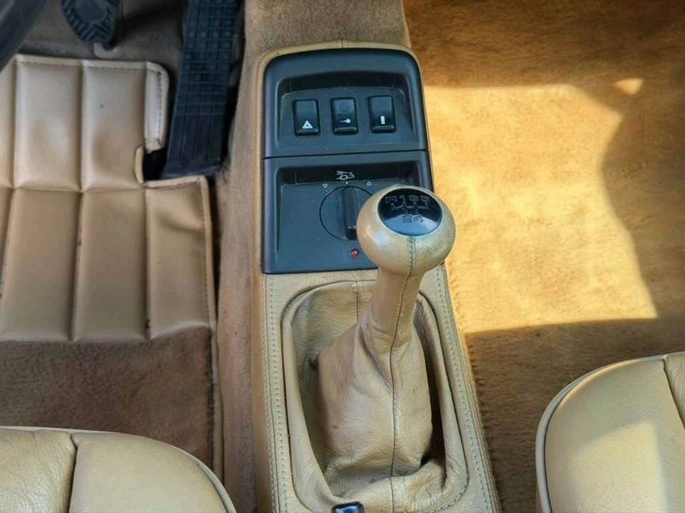 1990 Porsche 964 Carrera - Image 24 of 31