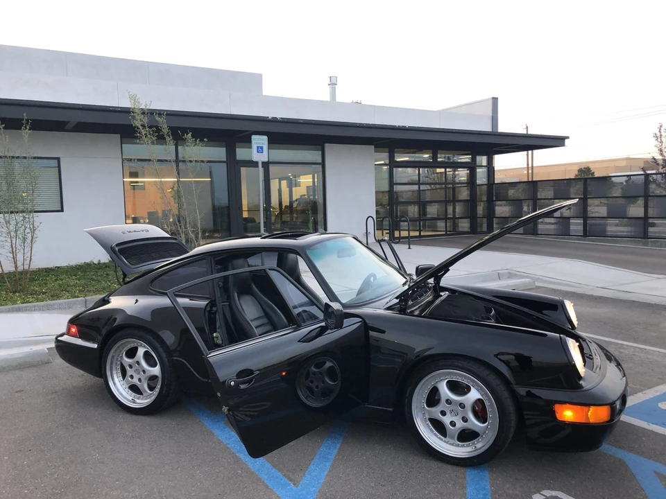 1990 Porsche 964 Carrera - Image 2 of 31