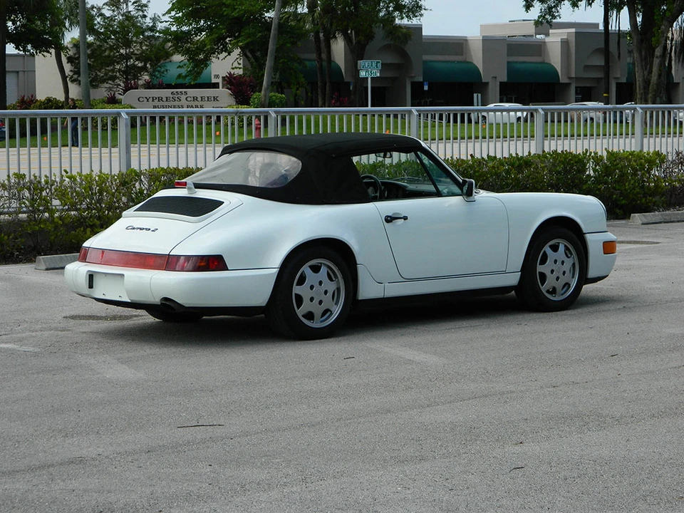 1990 Porsche 964 Carrera - Image 2 of 31