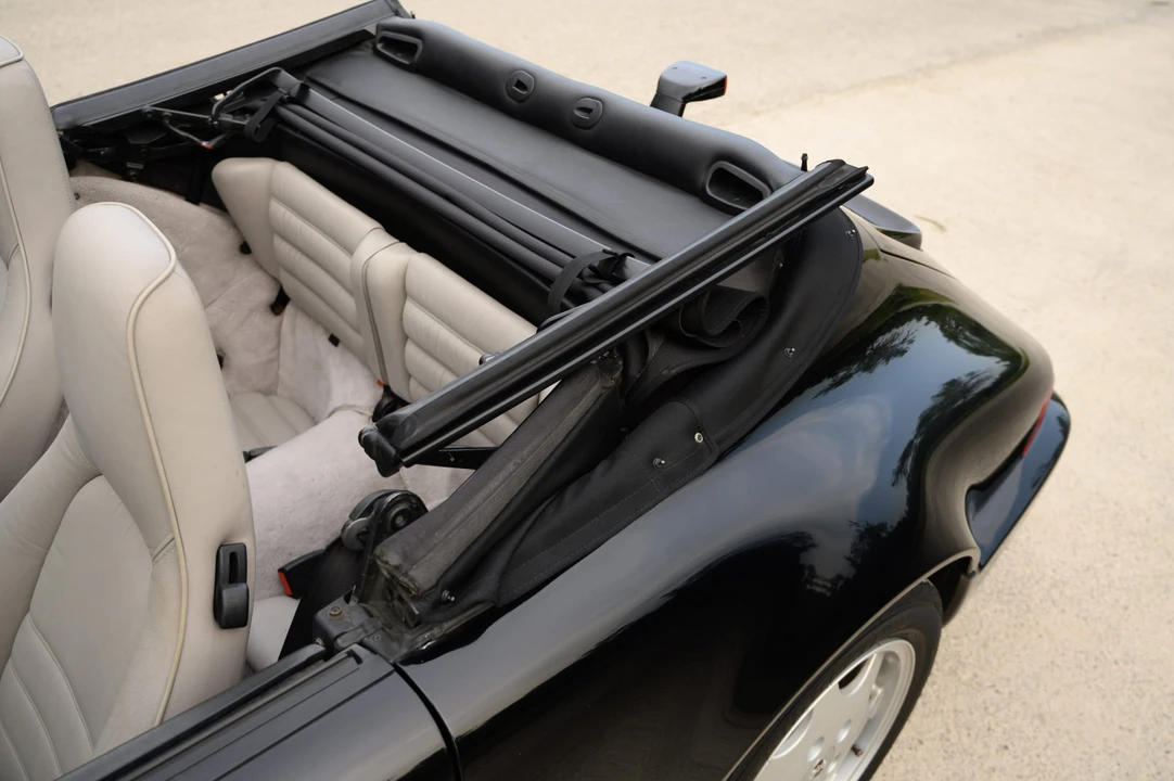 1990 Porsche 964 Carrera - Image 24 of 31
