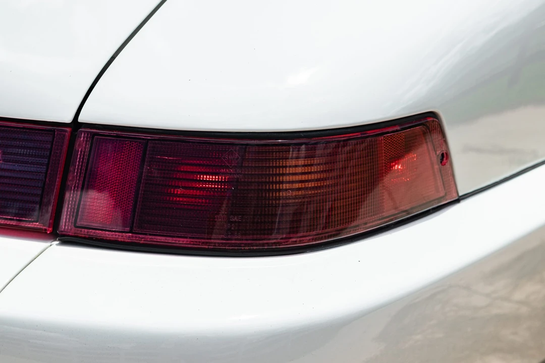 1990 Porsche 964 Carrera - Image 25 of 31