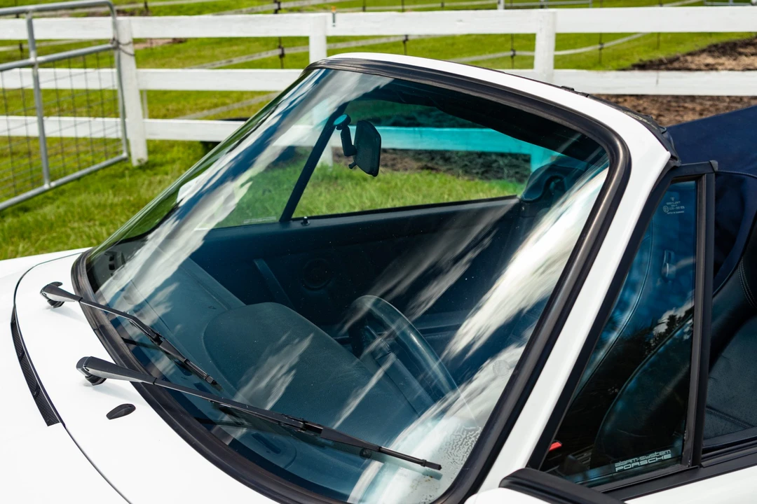 1990 Porsche 964 Carrera - Image 27 of 31