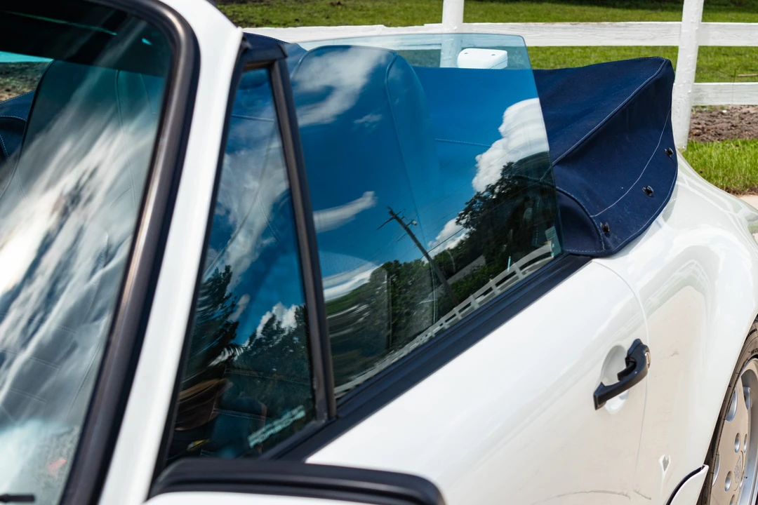 1990 Porsche 964 Carrera - Image 28 of 31