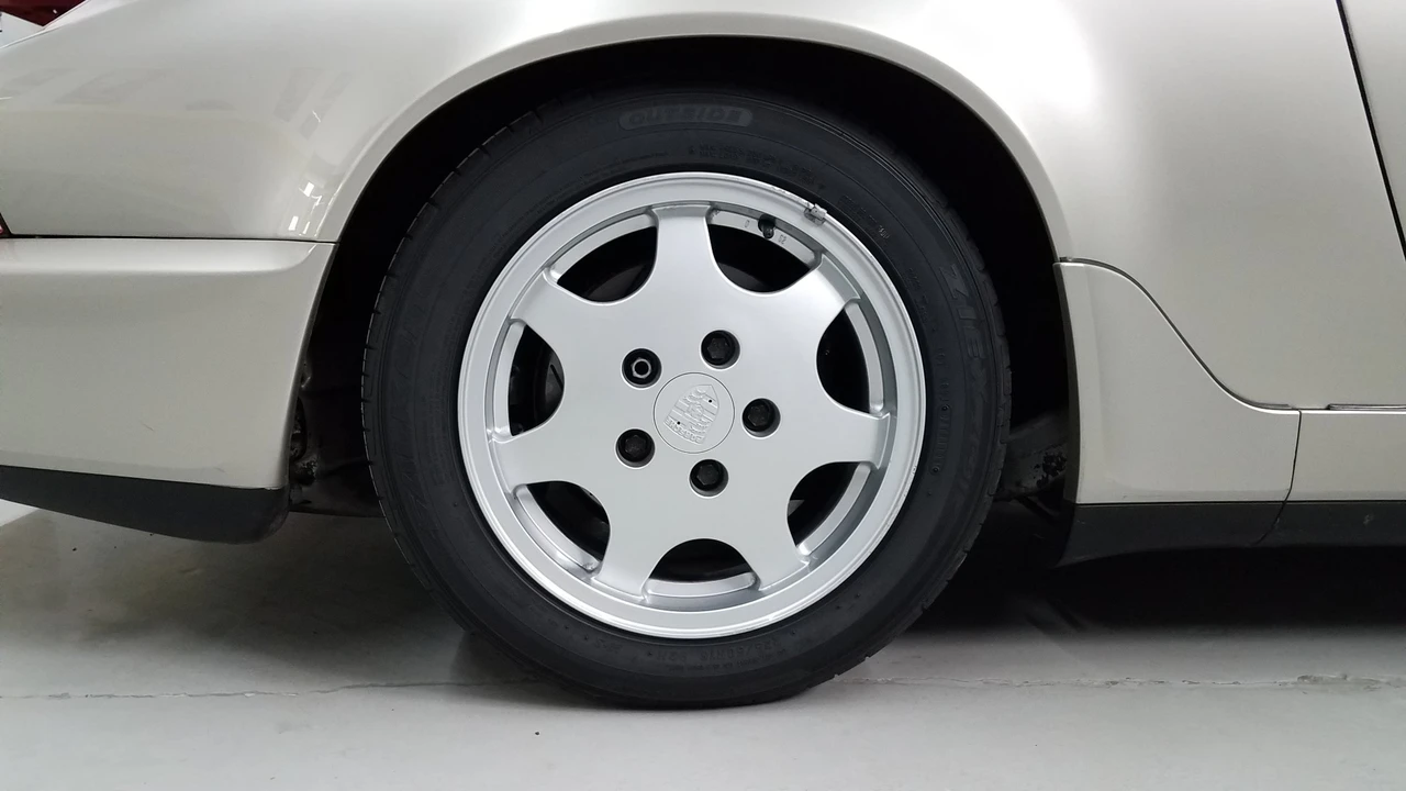 1990 Porsche 964 Carrera - Image 17 of 31