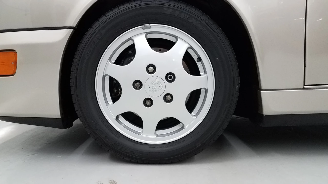 1990 Porsche 964 Carrera - Image 19 of 31