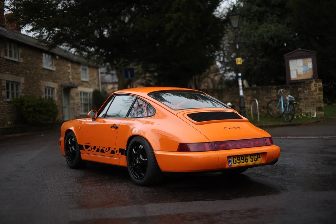 1990 Porsche 964 Carrera - Image 12 of 30