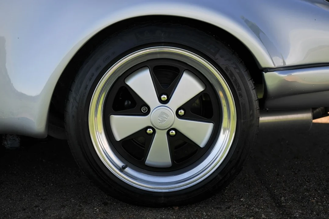 1990 Porsche 964 Carrera - Image 10 of 30