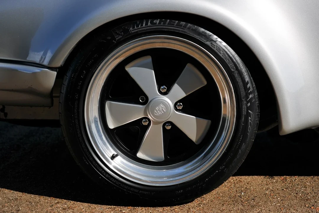 1990 Porsche 964 Carrera - Image 11 of 30