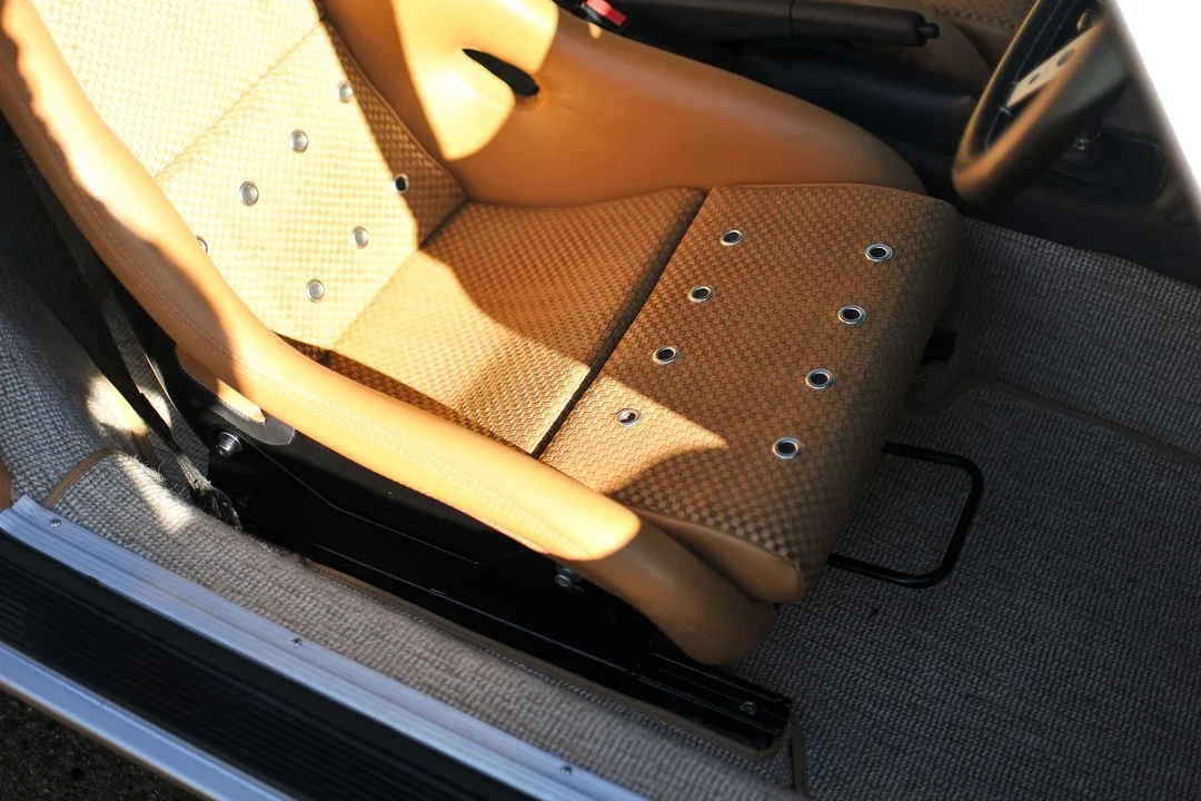 1990 Porsche 964 Carrera - Image 21 of 30