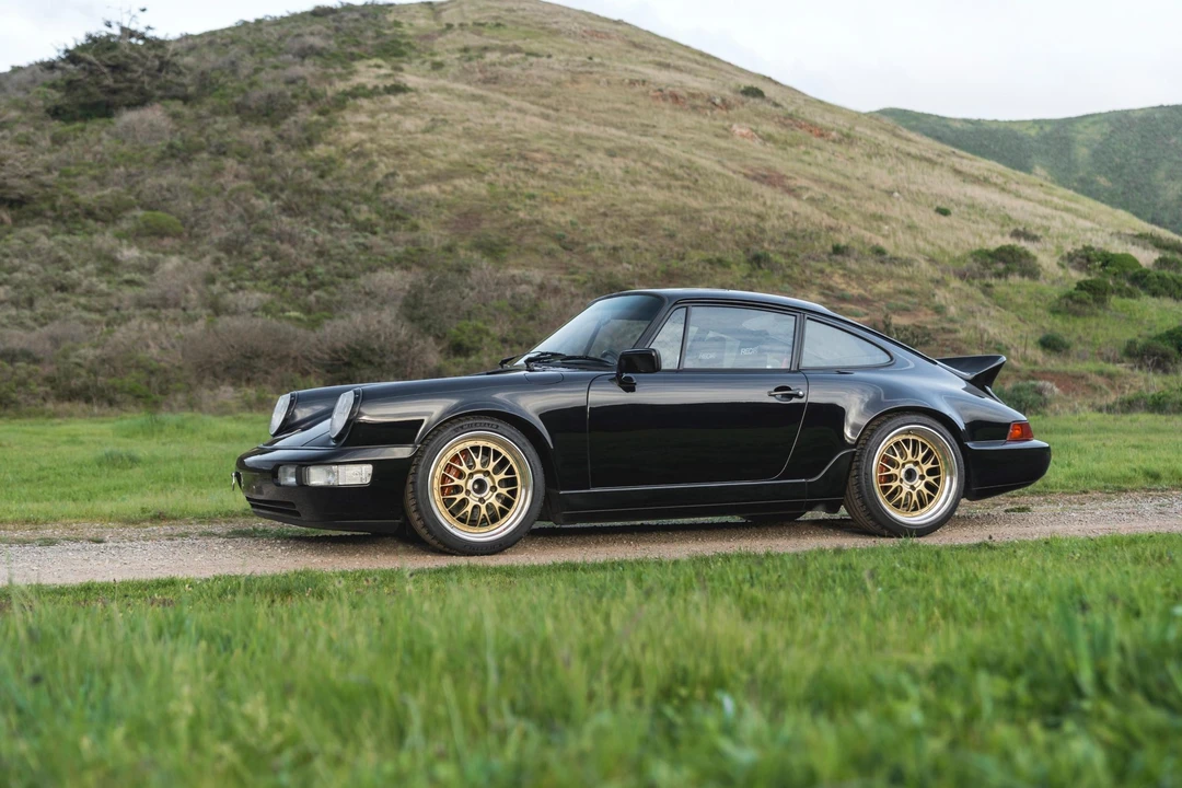 1990 Porsche 964 Carrera - Image 2 of 31