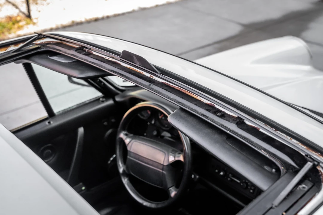 1990 Porsche 964 Carrera - Image 27 of 31