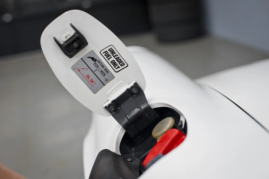 1990 Porsche 964 Carrera - Image 24 of 31