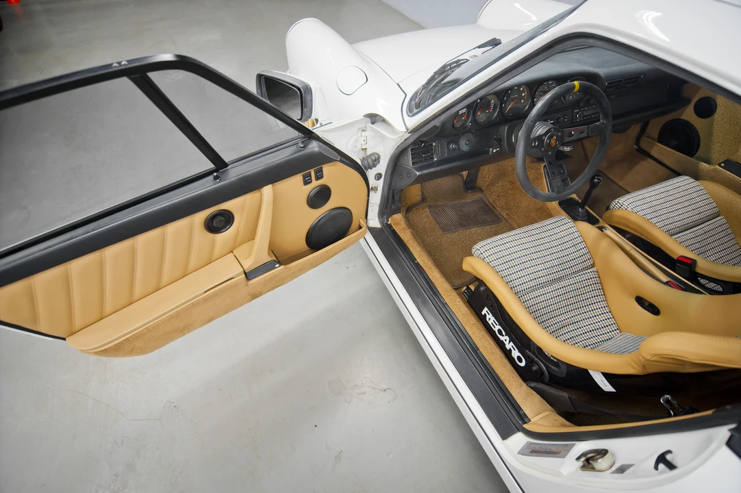 1990 Porsche 964 Carrera - Image 31 of 31