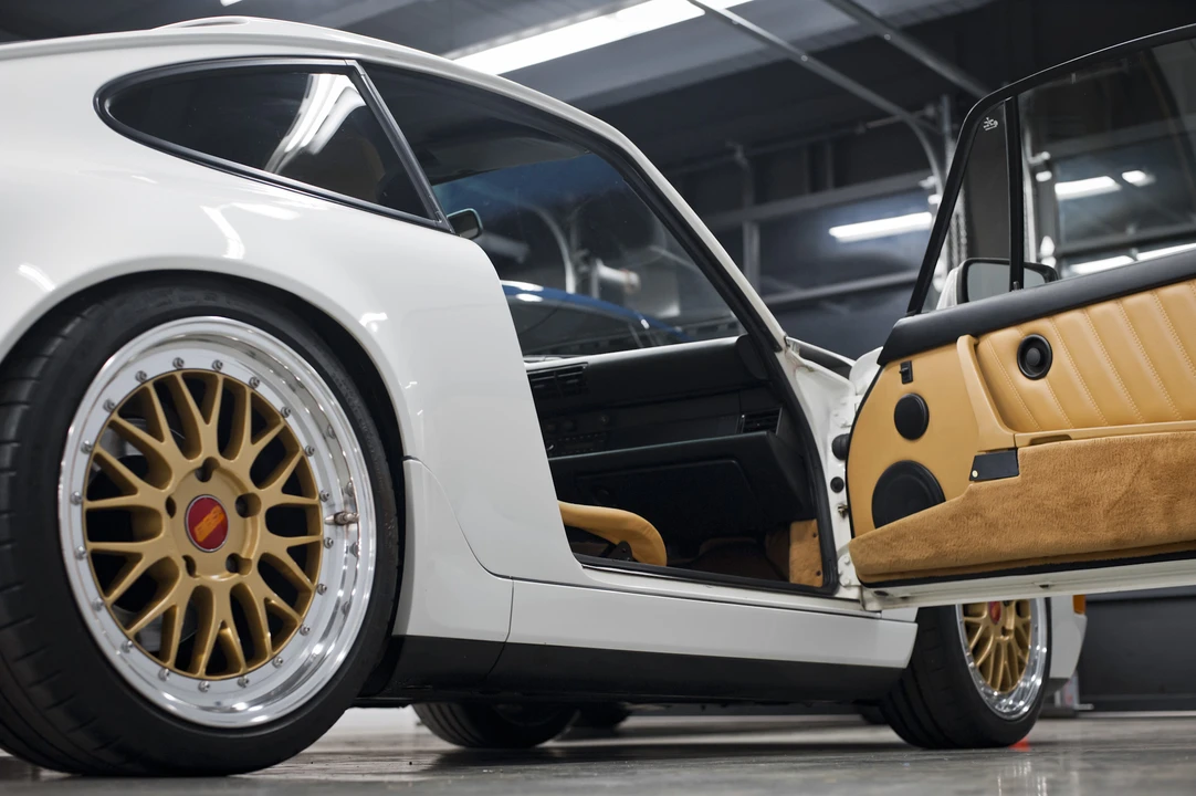 1990 Porsche 964 Carrera - Image 20 of 31