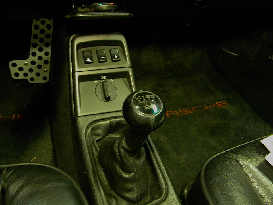 1990 Porsche 964 Carrera - Image 23 of 31