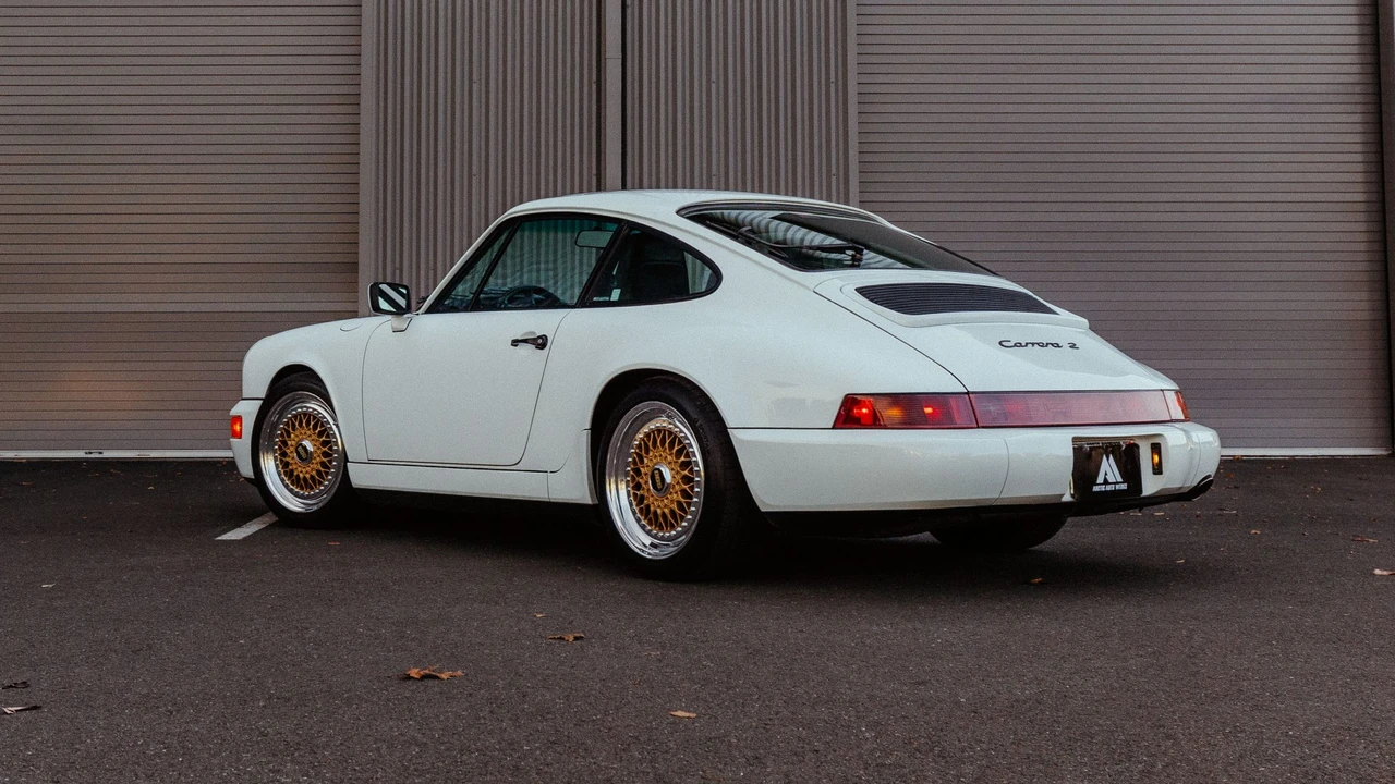 1990 Porsche 964 Carrera - Image 9 of 31
